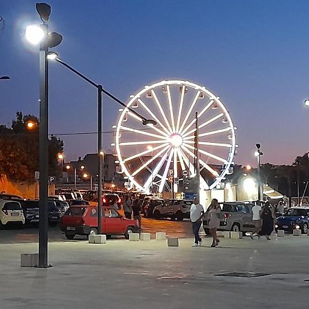 Casa Mima: Locazione Turistica Nel Centro Storico Leilighet Brindisi Eksteriør bilde