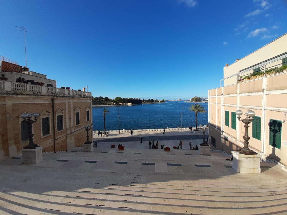 Casa Mima: Locazione Turistica Nel Centro Storico Leilighet Brindisi Eksteriør bilde